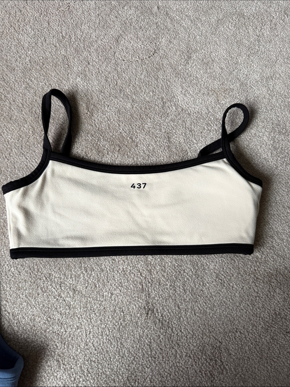 437 sports bra